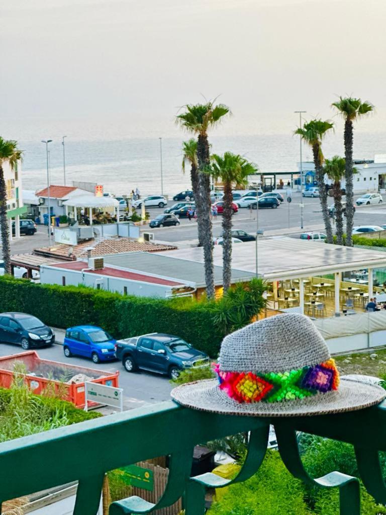Sea View Apartment Gallipoli Exterior photo