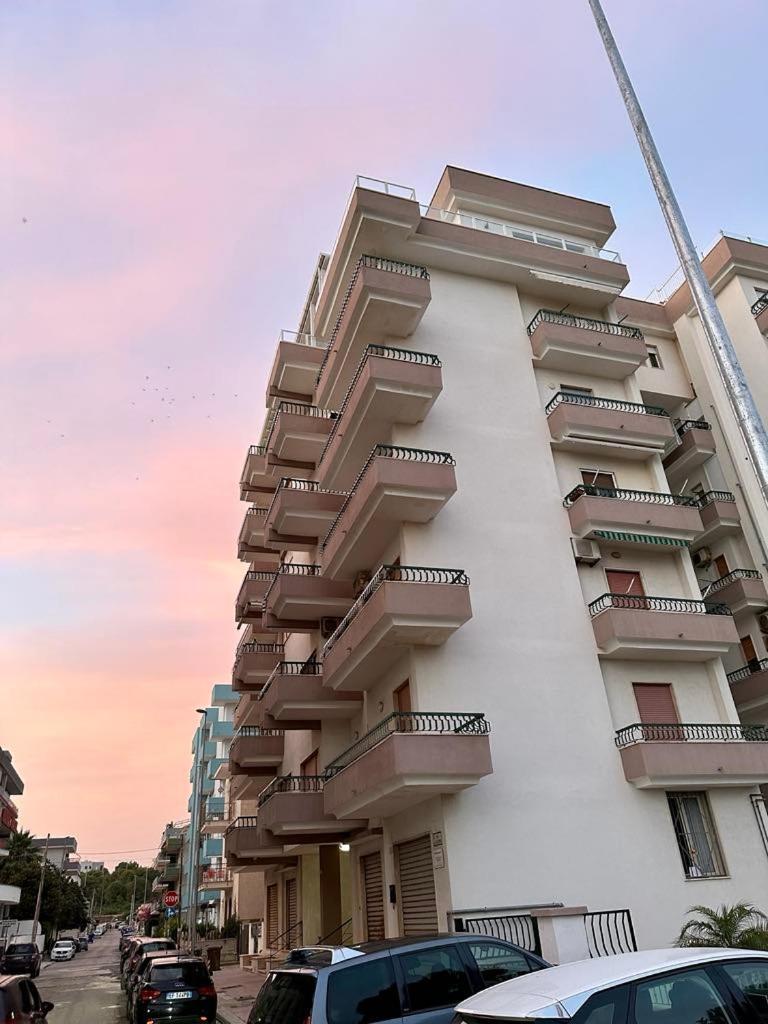 Sea View Apartment Gallipoli Exterior photo