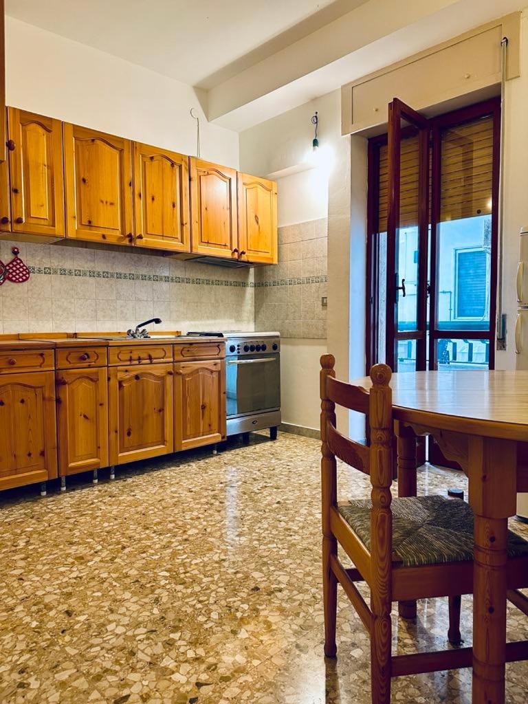 Sea View Apartment Gallipoli Exterior photo